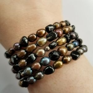 Real pearls and onyx bracelet grey memory wire black